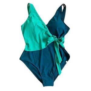 Summersalt Perfect Wrap Color Block One Piece Swimsuit Size 16 NWT Preppy Modest